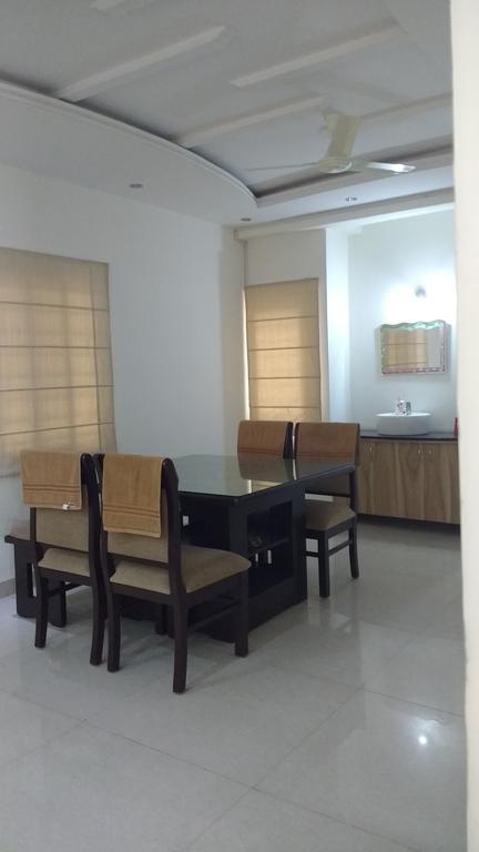 היידראבד Hitech Shilparamam Guest House מראה חיצוני תמונה